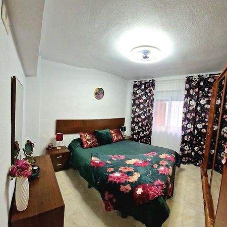 Apartment Svetlana Alicante Bagian luar foto